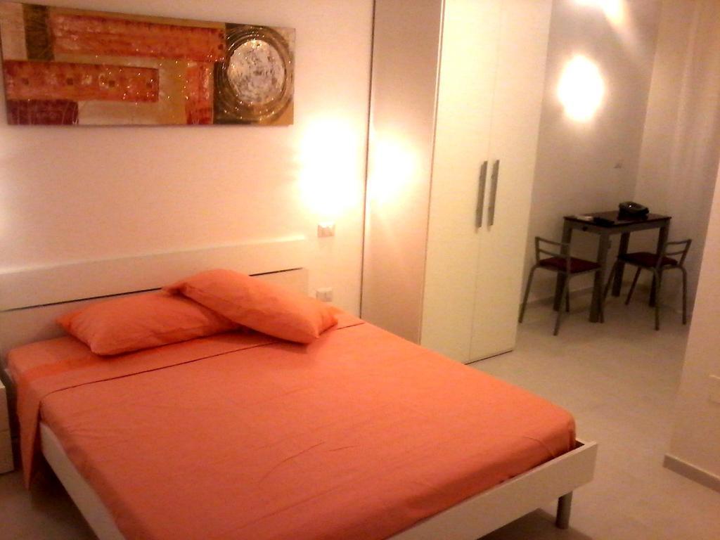 Ipanema Suite Маргерита-ди-Савойя Номер фото
