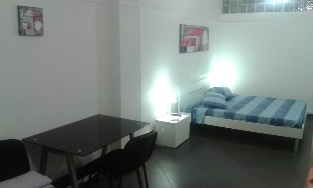 Ipanema Suite Маргерита-ди-Савойя Номер фото